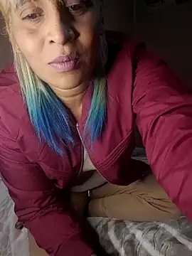 Goodgirlsue 77 online show from 27, 9, 2025