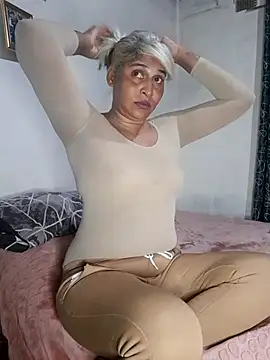 Snapshot of Goodgirlsue_77 chatting on 5, 7, 2026 Goodgirlsue 77 online show from 5, 7, 2026