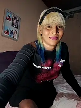 Goodgirlsue 77 online show from 5, 11, 2025