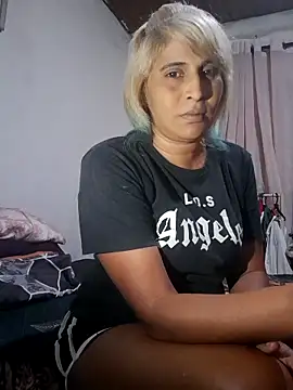 Goodgirlsue 77 online show from 2, 2, 2026