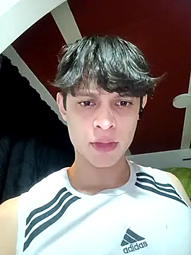 Snapshot of LilOwen_ chatting on 11, 3, 2025 LilOwen online show from 11, 3, 2025