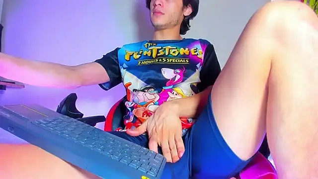 LilOwen  online show from 12, 5, 2026