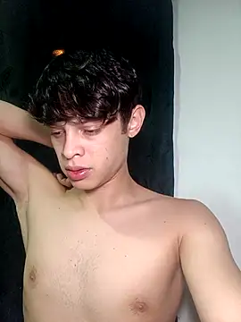 Snapshot of LilOwen_ chatting on 23, 3, 2025 LilOwen online show from 23, 3, 2025