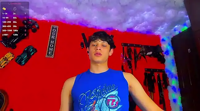 Snapshot of LilOwen_ chatting on 11, 3, 2025 LilOwen online show from 11, 3, 2025