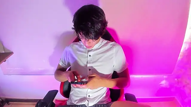 LilOwen  online show from 17, 1, 2026