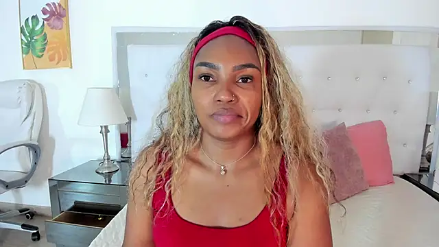 Isla Scott online show from 13, 5, 2026