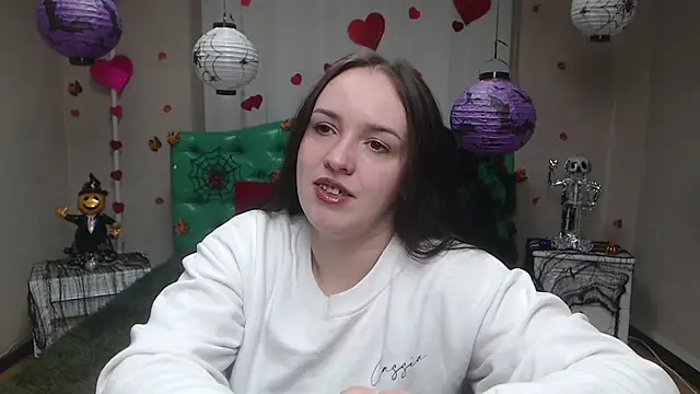 IsabelBlackberry online show from 2, 11, 2025