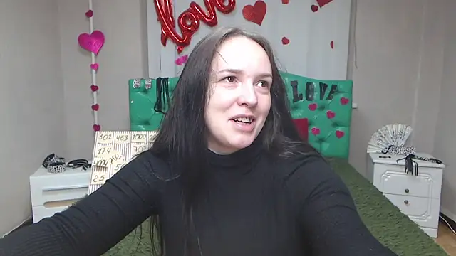 IsabelBlackberry online show from 13, 10, 2025