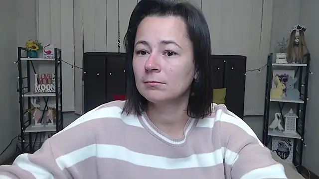 MarieSho online show from 3, 10, 2025