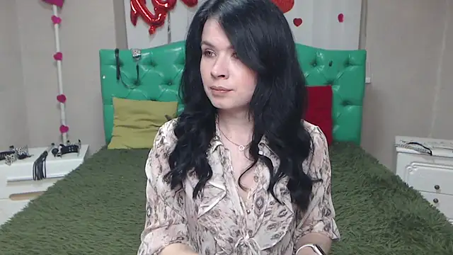 JasmineKouch online show from 12, 5, 2026