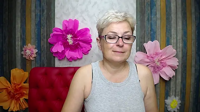 EmiliaGree online show from 24, 9, 2025