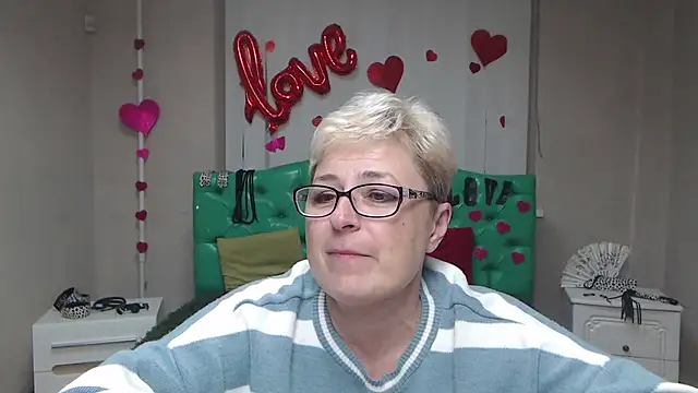 EmiliaGree online show from 7, 10, 2025