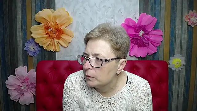 Snapshot of EmiliaGree chatting on 23, 5, 2026 EmiliaGree online show from 23, 5, 2026