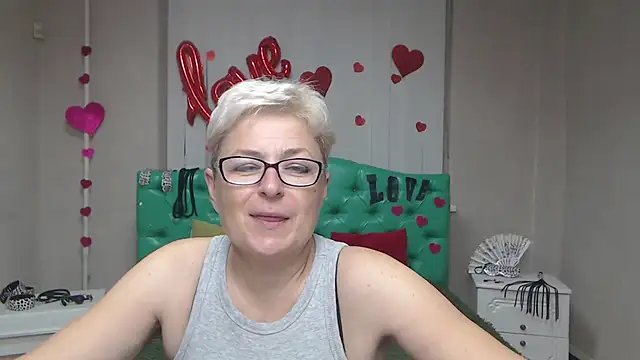 EmiliaGree online show from 23, 9, 2025