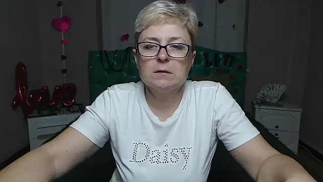 EmiliaGree online show from 3, 12, 2025