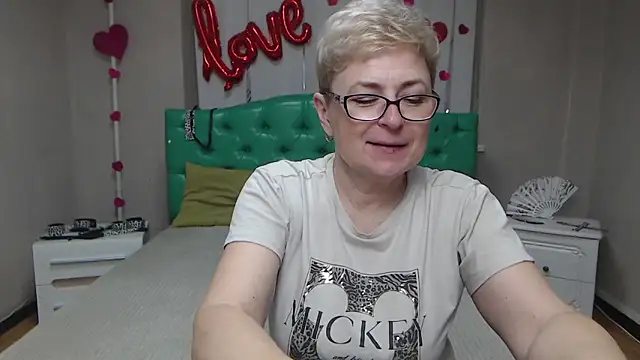 EmiliaGree online show from 2, 4, 2026