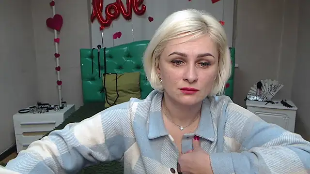 OliviaHorst online show from 12, 3, 2025