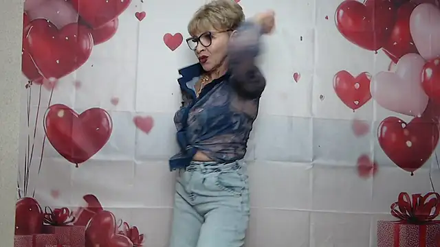 Snapshot of EllaBonito chatting on 9, 2, 2026 EllaBonito online show from 9, 2, 2026