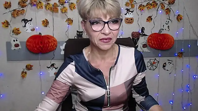 EllaBonito online show from 5, 11, 2025