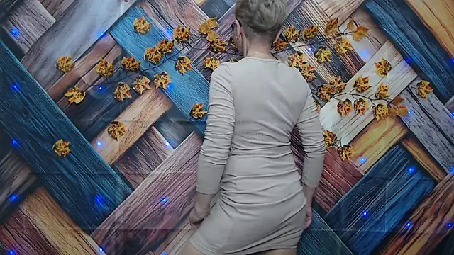 EllaBonito online show from 1, 12, 2025