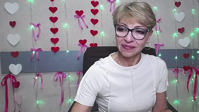 EllaBonito online show from 7, 3, 2025