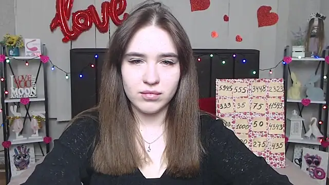 LauraHlot online show from 19, 3, 2025