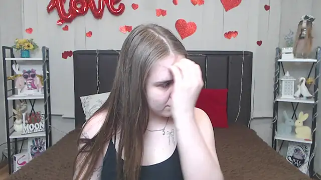 LauraHlot online show from 23, 5, 2026