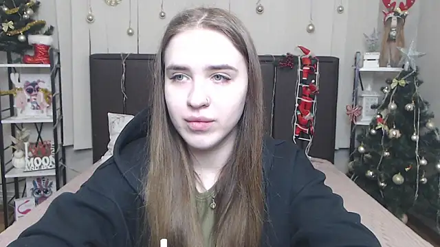 LauraHlot online show from 8, 1, 2026