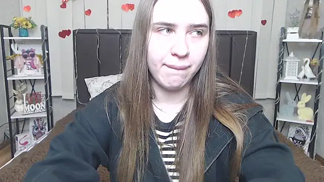 LauraHlot online show from 31, 5, 2026