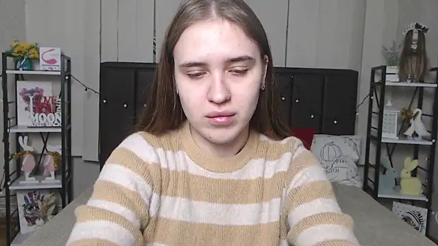 LauraHlot online show from 16, 11, 2025