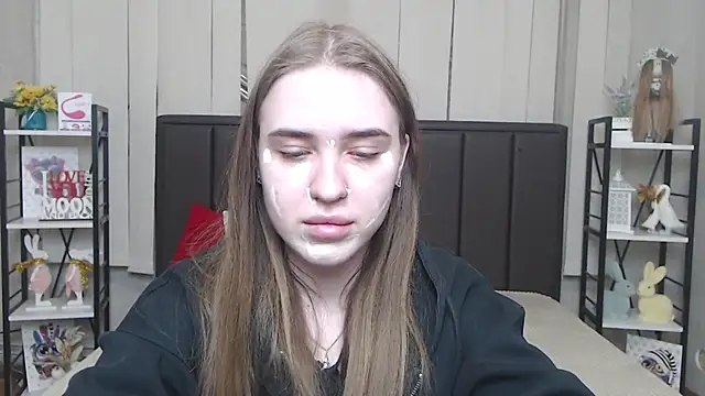 LauraHlot online show from 26, 11, 2025