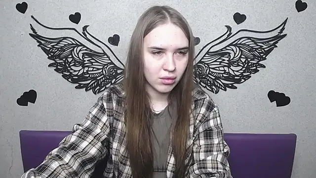 LauraHlot online show from 22, 4, 2026