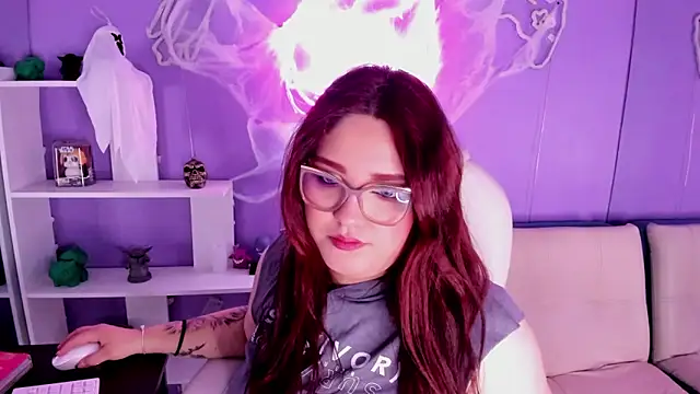 Camiila Osorio online show from 13, 10, 2025