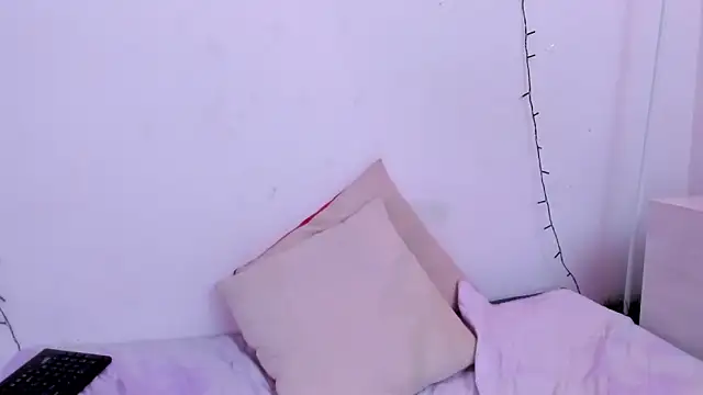 Camiila Osorio online show from 16, 3, 2025