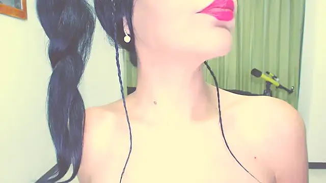 Stephanie520 online show from 29, 10, 2025