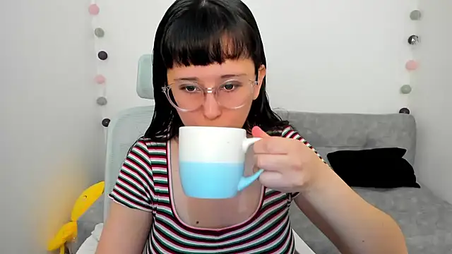 Sofiskies online show from 28, 10, 2025