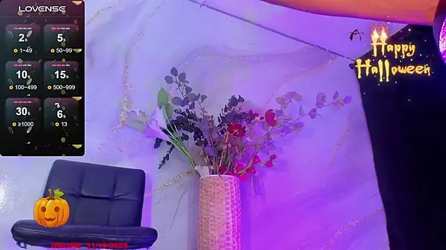 Karla-Ebony online show from 31, 10, 2025