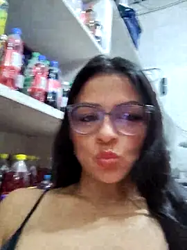 Snapshot of Linda_Lars chatting on 2, 3, 2026 Linda Lars online show from 2, 3, 2026