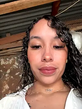 MarieLeon online show from 14, 12, 2025