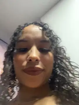 MarieLeon online show from 15, 5, 2026