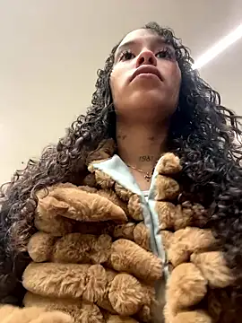 MarieLeon online show from 12, 1, 2026