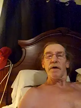 Snapshot of coolbrease10 chatting on 24, 6, 2026 coolbrease10 online show from 24, 6, 2026
