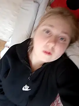 Snapshot of AnastasiaSky19 chatting on 13, 11, 2025 AnastasiaSky19 online show from 13, 11, 2025