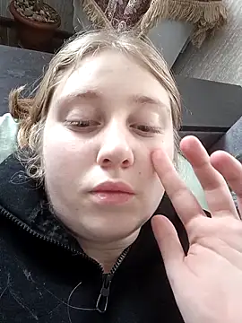 Snapshot of AnastasiaSky19 chatting on 28, 10, 2025 AnastasiaSky19 online show from 28, 10, 2025