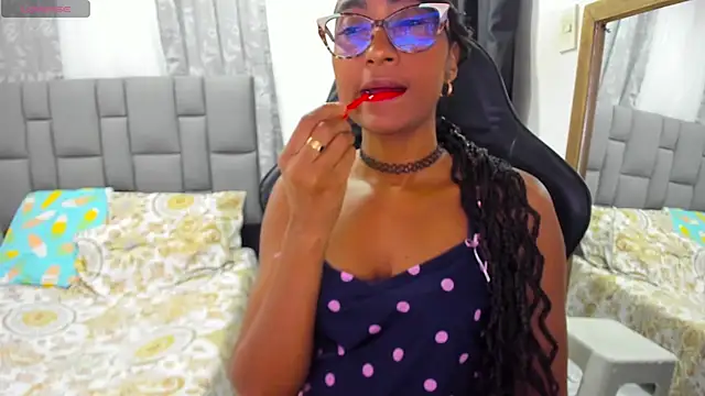 Snapshot of MurphyAngelina chatting on 16, 6, 2026 MurphyAngelina online show from 16, 6, 2026