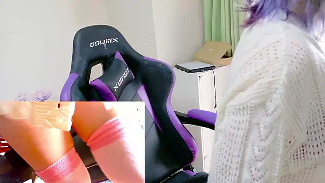 Snapshot of hazuki_8008 chatting on 27, 2, 2026 hazuki 8008 online show from 27, 2, 2026