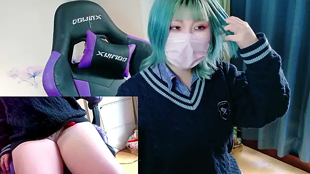 Snapshot of hazuki_8008 chatting on 19, 12, 2025 hazuki 8008 online show from 19, 12, 2025