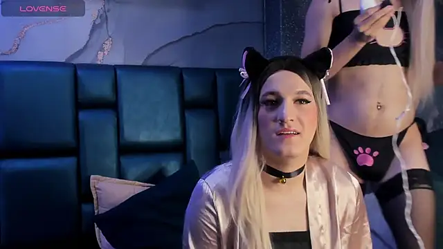 Snapshot of JESSI_NAOMI chatting on 5, 2, 2025 JESSI NAOMI online show from 5, 2, 2025