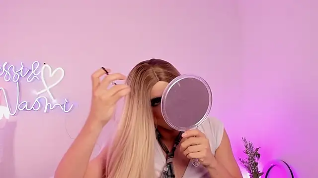 Snapshot of JESSI_NAOMI chatting on 11, 3, 2025 JESSI NAOMI online show from 11, 3, 2025