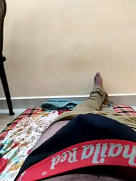 Snapshot of boy_BeardGallery chatting on 11, 10, 2025 boy BeardGallery online show from 11, 10, 2025